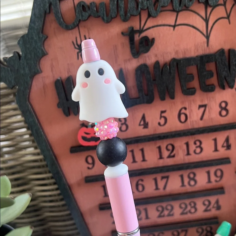 Cute Ghost Themed Pink Pen